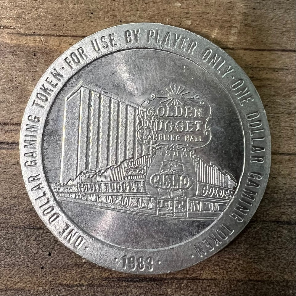 1983 Golden Nugget Las Vegas One Dollar Gaming Token Vintage Casino Coin